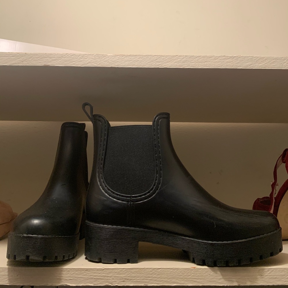 Steve Madden boots !!!